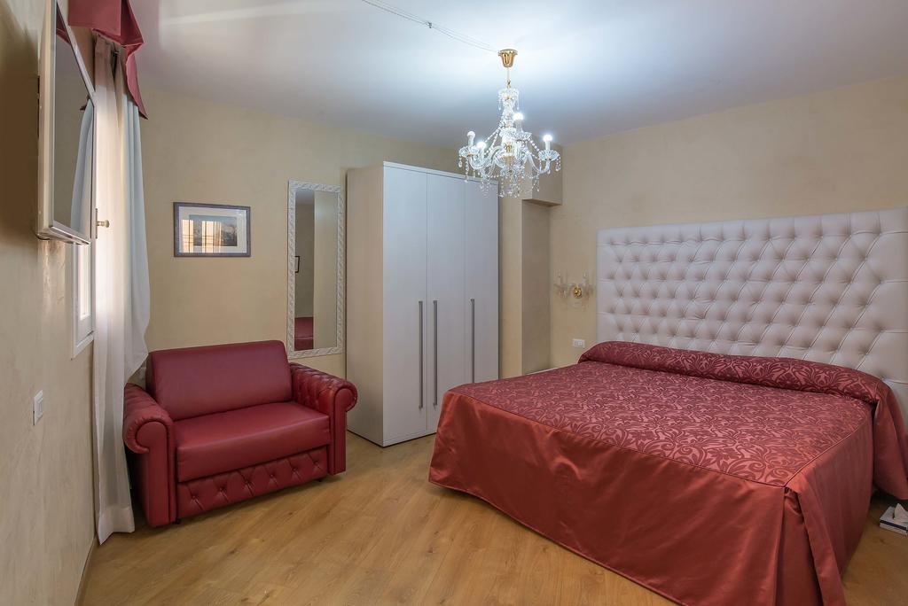 Trevi Rome Suite Экстерьер фото