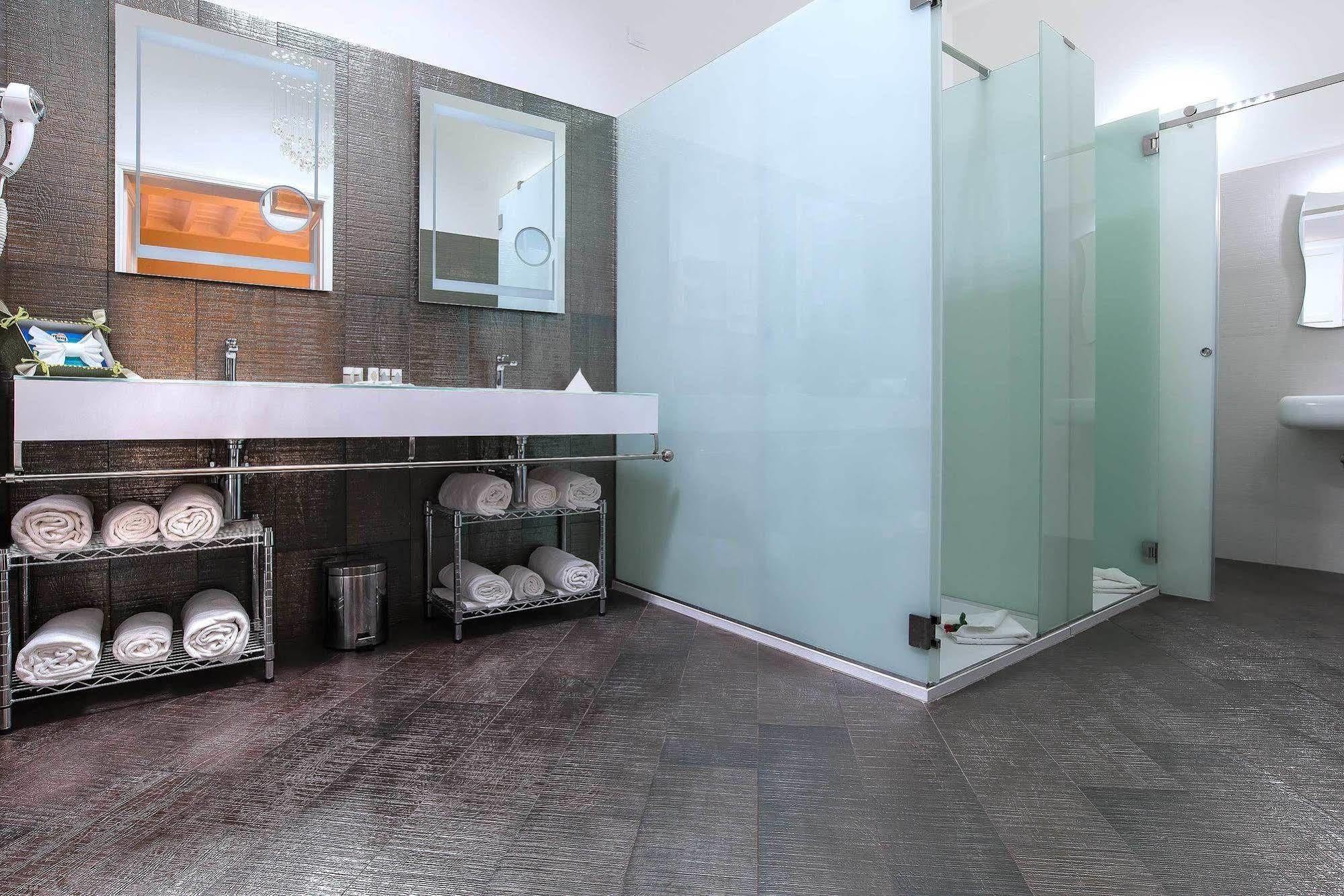 Trevi Rome Suite Экстерьер фото